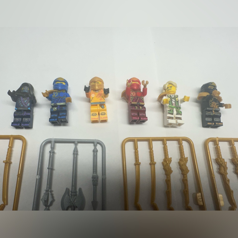 Ninjago Minifigure Lot w/ Weapons 12 Figures Ninja Action Fighter Set BRAND NEW - Picture 5 of 5